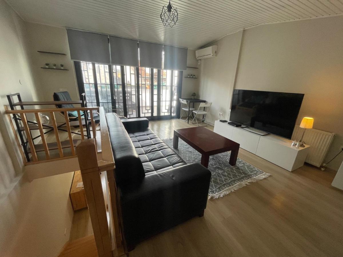 Ferienwohnung Duplex With Terrace In Center,5Mn Walk To Istiklal Istanbul Exterior foto